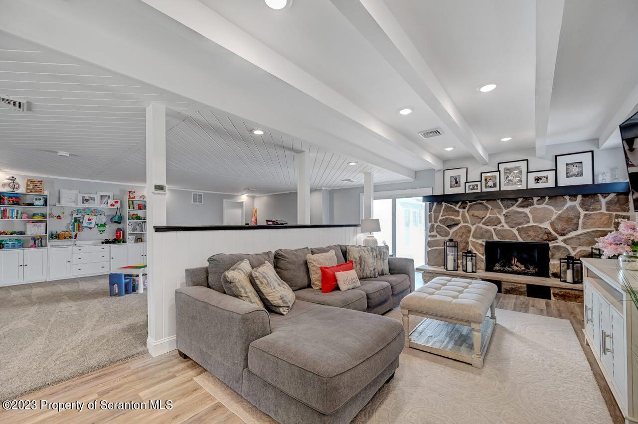 913 Paul Avenue Scranton, PA 18510 - Photo 29 of 83