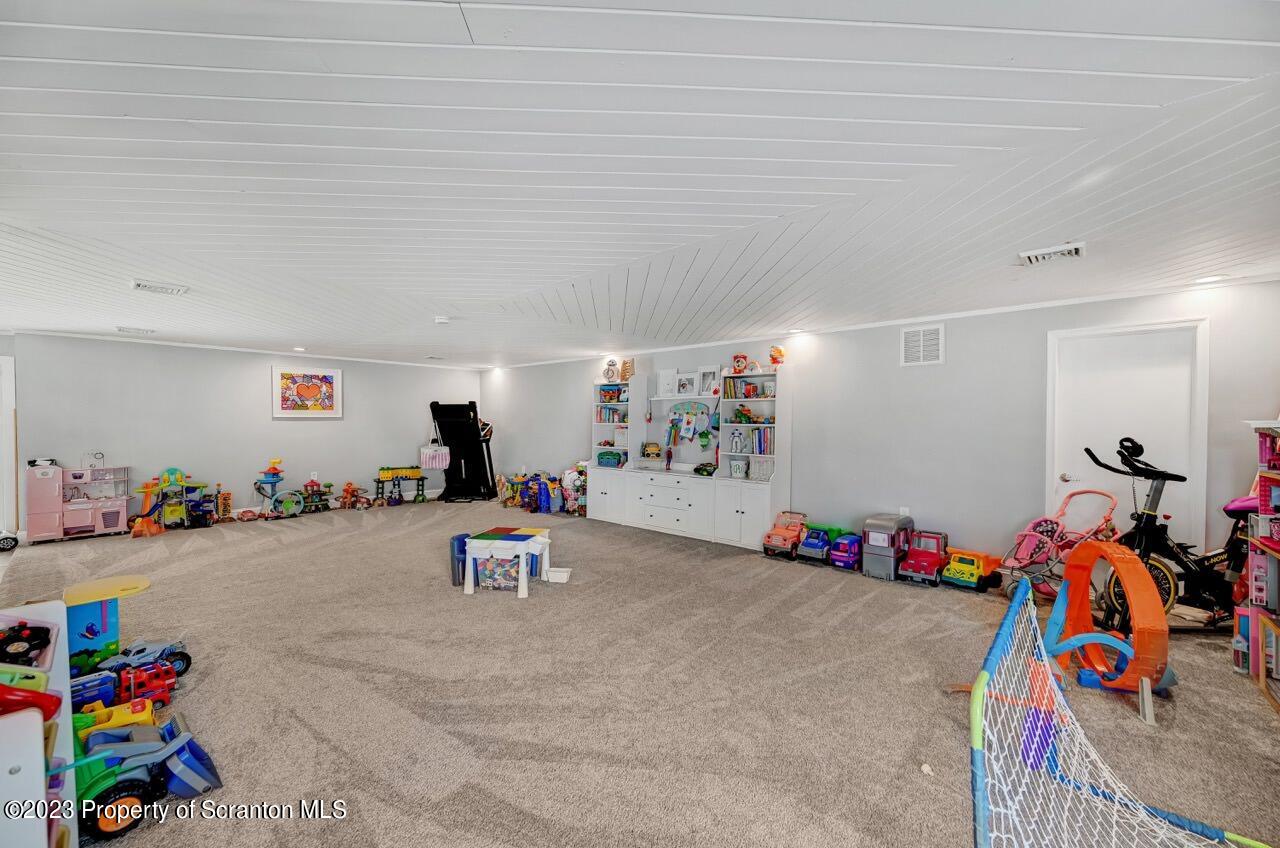 913 Paul Avenue Scranton, PA 18510 - Photo 33 of 83