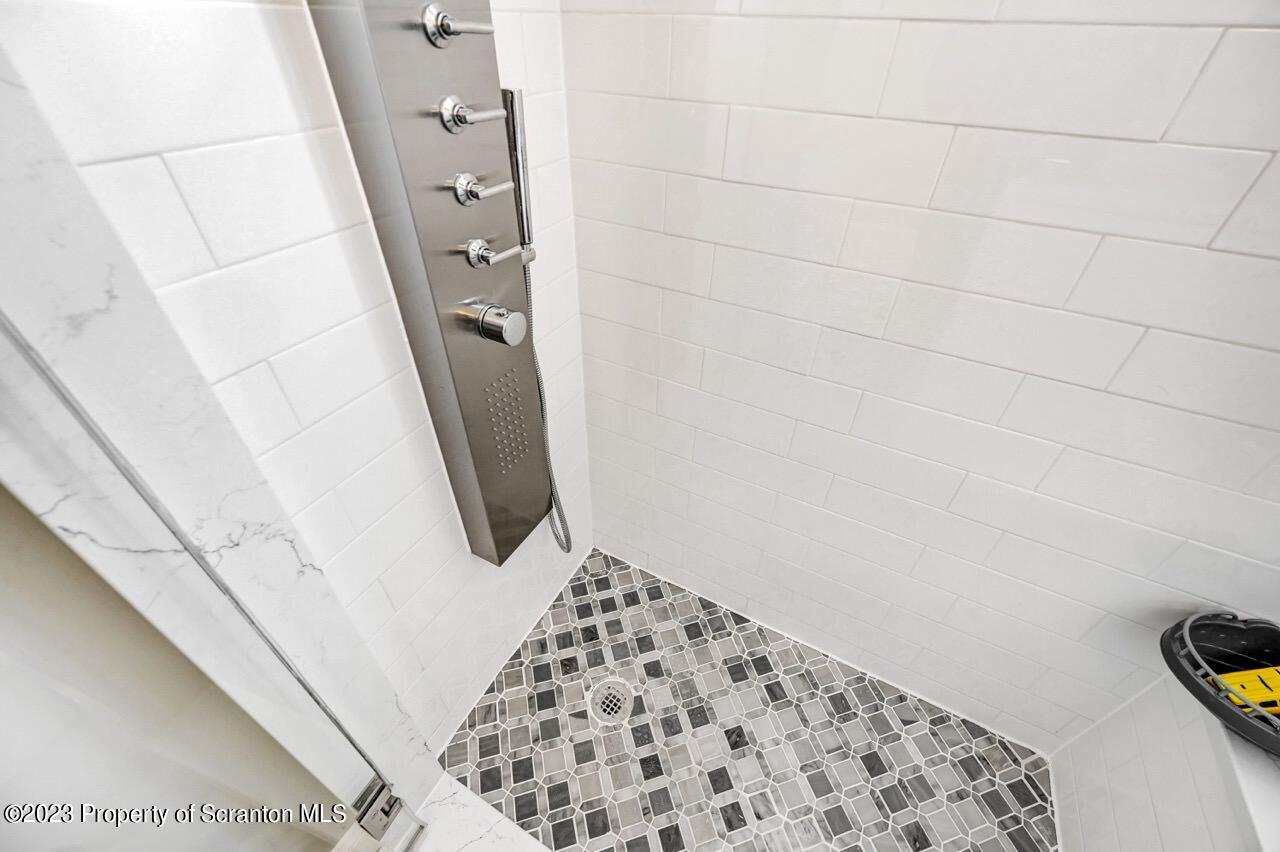 913 Paul Avenue Scranton, PA 18510 - Photo 46 of 83