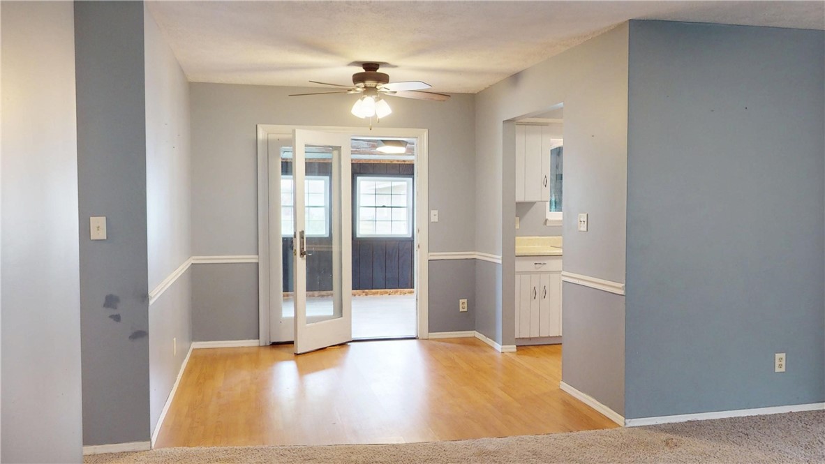 2304 Murray Clark Road Danville, IL 61834 - Photo 7 of 29 Gallery Image 7