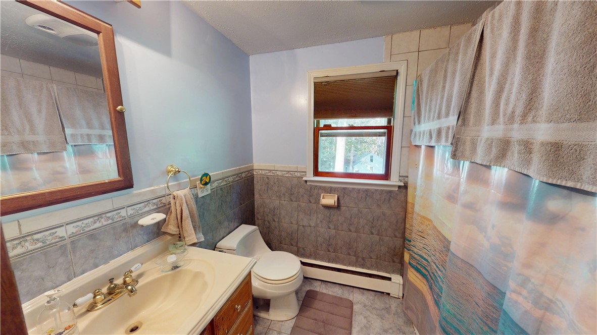 34 Angel Road Glocester, RI 02814 - Photo 16 of 28