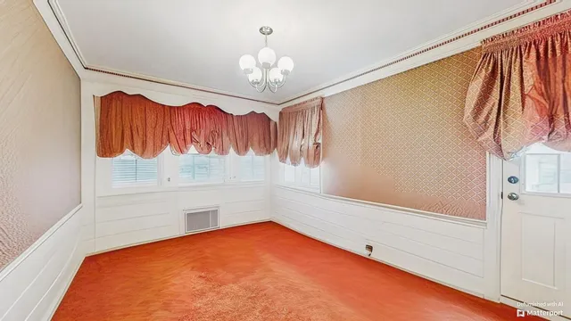 $3,149,000 | 202 Broadway, Lawrence, NY 11559