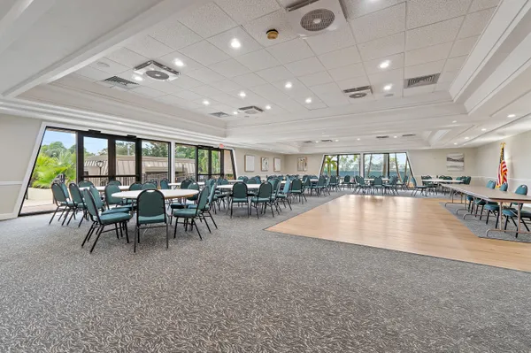 $229,000 | 1800 Southeast St Lucie Boulevard, Unit 7201, Stuart, FL 34996