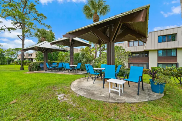 $229,000 | 1800 Southeast St Lucie Boulevard, Unit 7201, Stuart, FL 34996