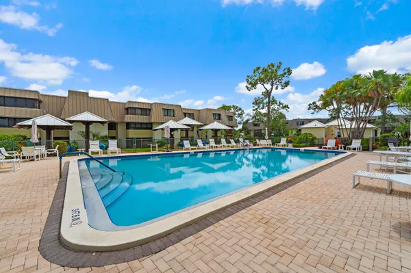 $229,000 | 1800 Southeast St Lucie Boulevard, Unit 7201, Stuart, FL 34996