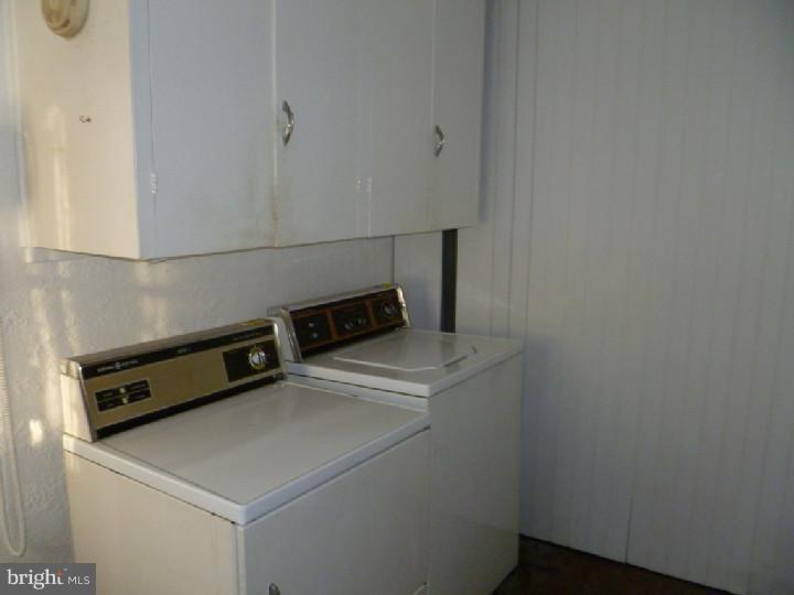 1216 Wayne Road Barrington, NJ 08033 - Photo 19 of 25 Laundry Room
