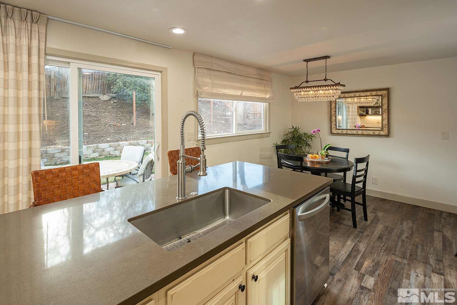 1885 Severn Drive Reno, NV 89503 - Photo 12 of 27 Photo 13
