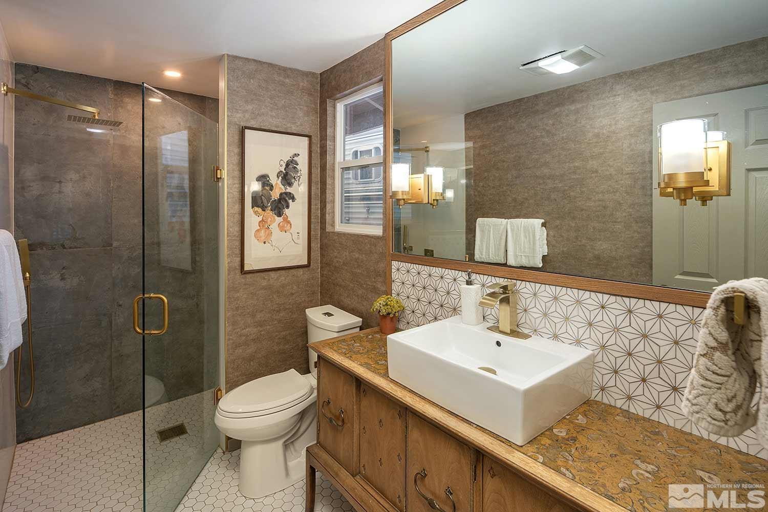 1885 Severn Drive Reno, NV 89503 - Photo 16 of 27 Photo 17
