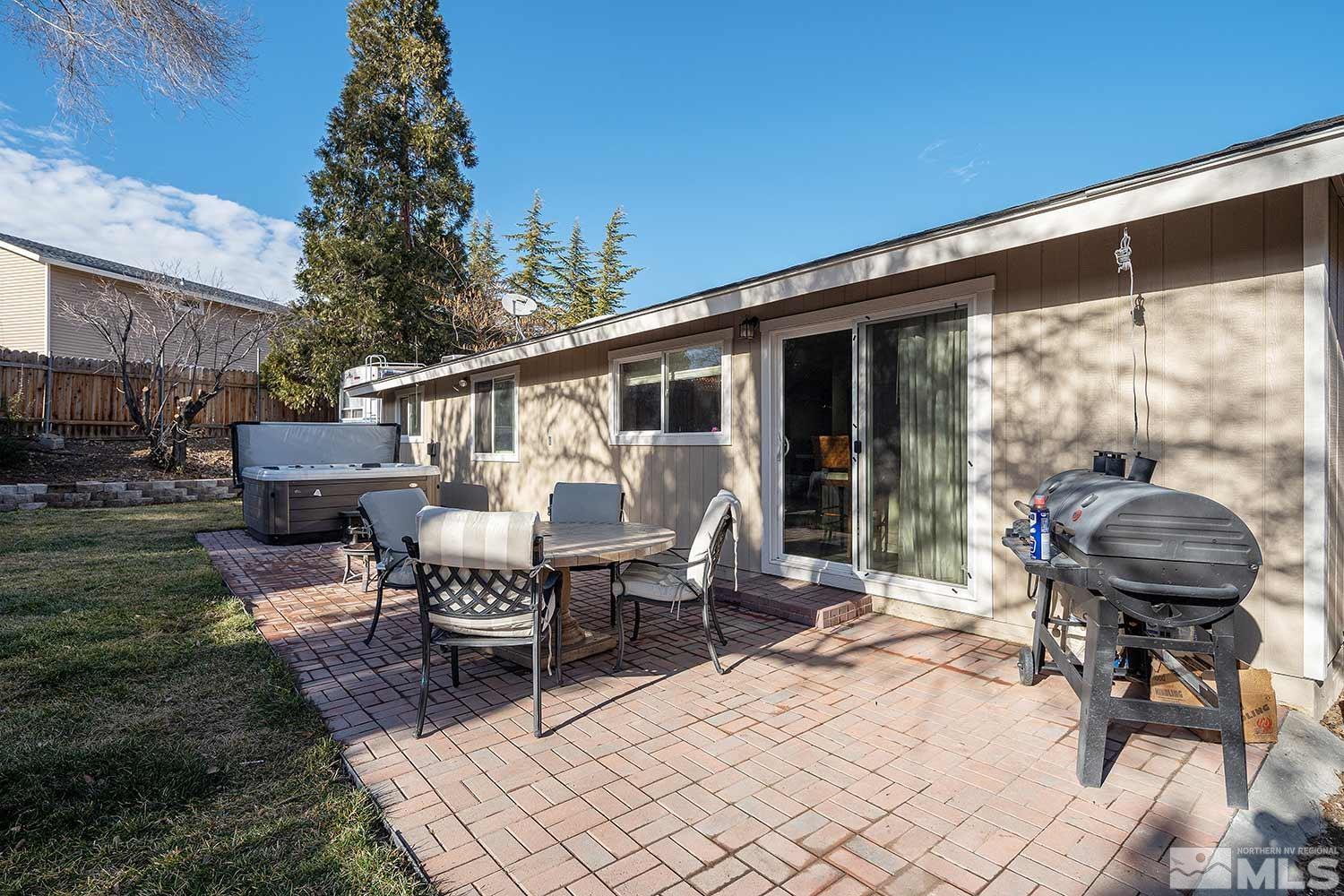 1885 Severn Drive Reno, NV 89503 - Photo 22 of 27 Photo 23