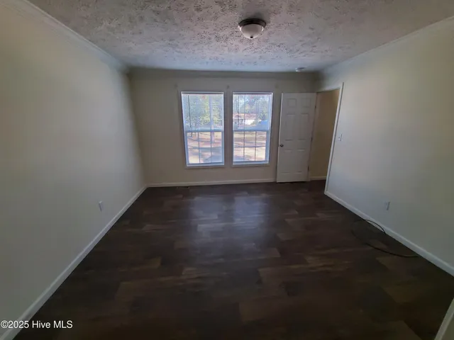 $257,000 | 692 Sandhill Drive, Dudley, NC 28333