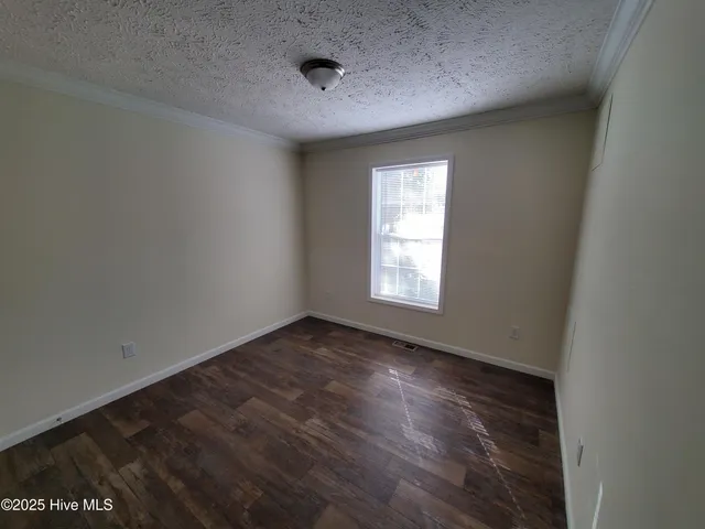 $257,000 | 692 Sandhill Drive, Dudley, NC 28333