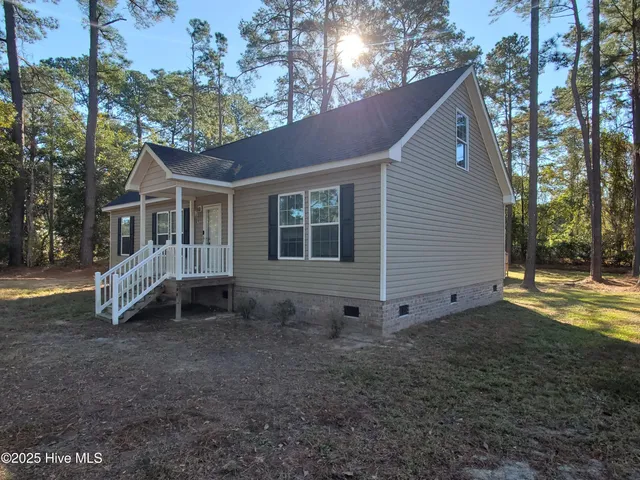 $257,000 | 692 Sandhill Drive, Dudley, NC 28333