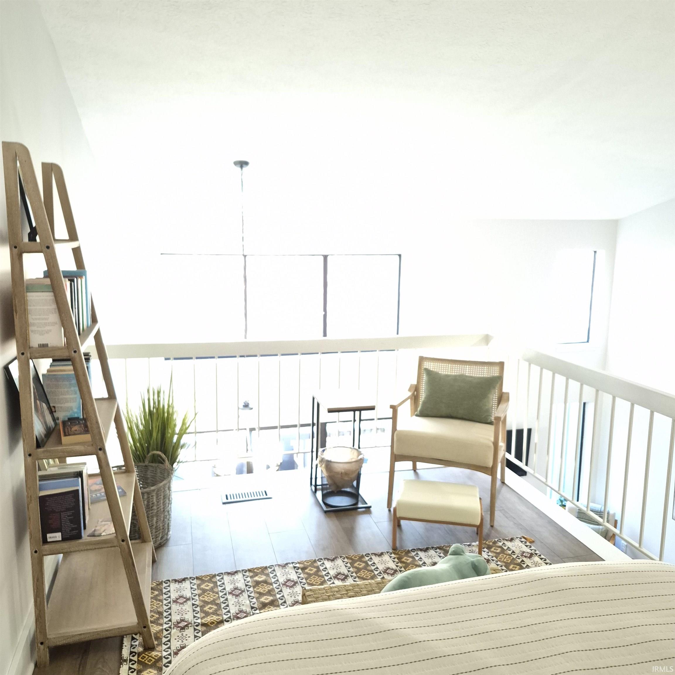 9008 South Pointe Ridge Lane Bloomington, IN 47401 - Photo 9 of 19