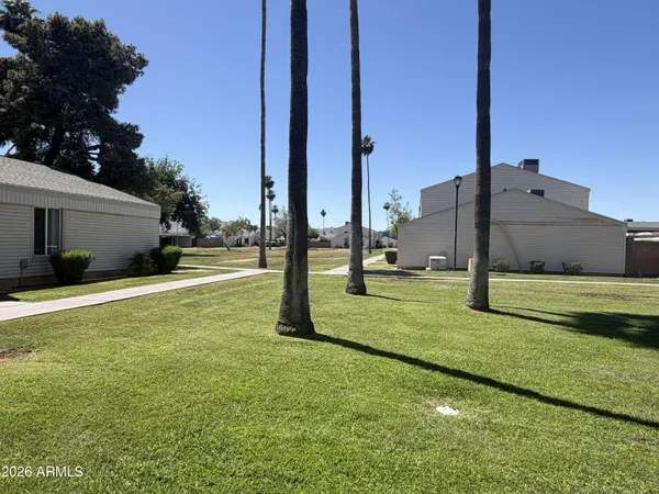 $275,000 | 746 East Strahan Drive, Tempe, AZ 85283