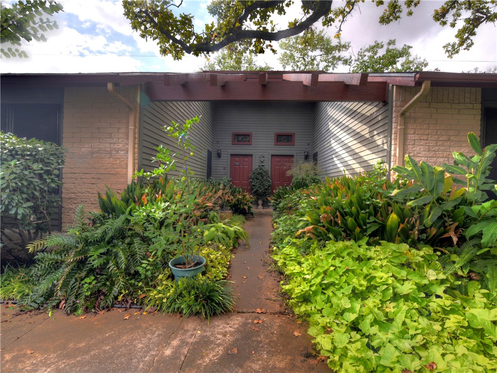 3815 Manchaca Road, Unit 9 Austin, TX 78704 - Photo 1 of 1
