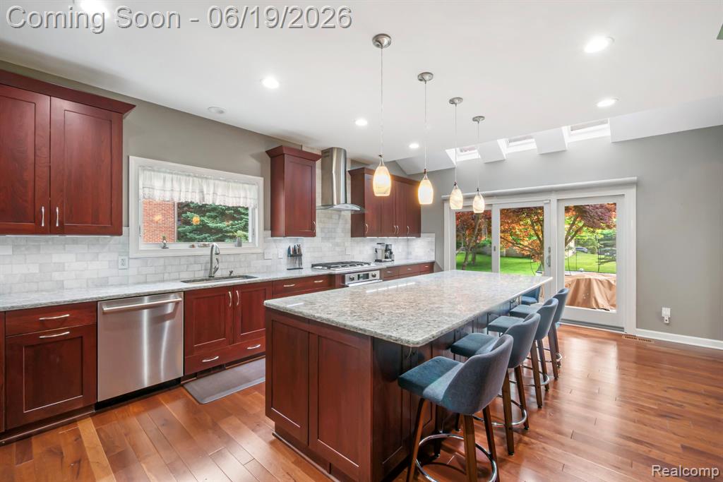 1902 Grayslake Drive Rochester Hills, MI 48306 - Photo 12 of 76