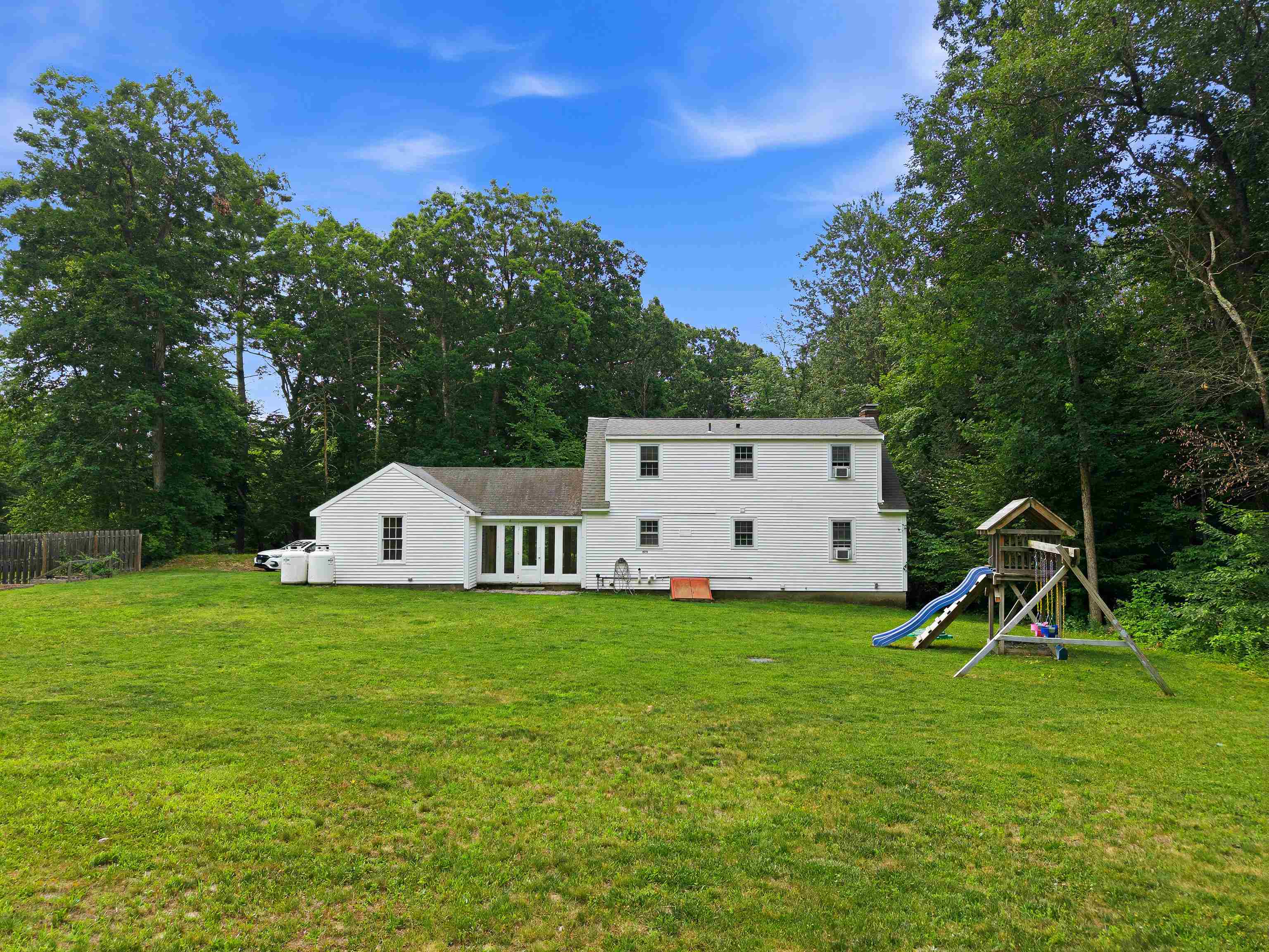 24 Manchester Road Amherst, NH 03031 - Photo 37 of 46 Gallery Image 37