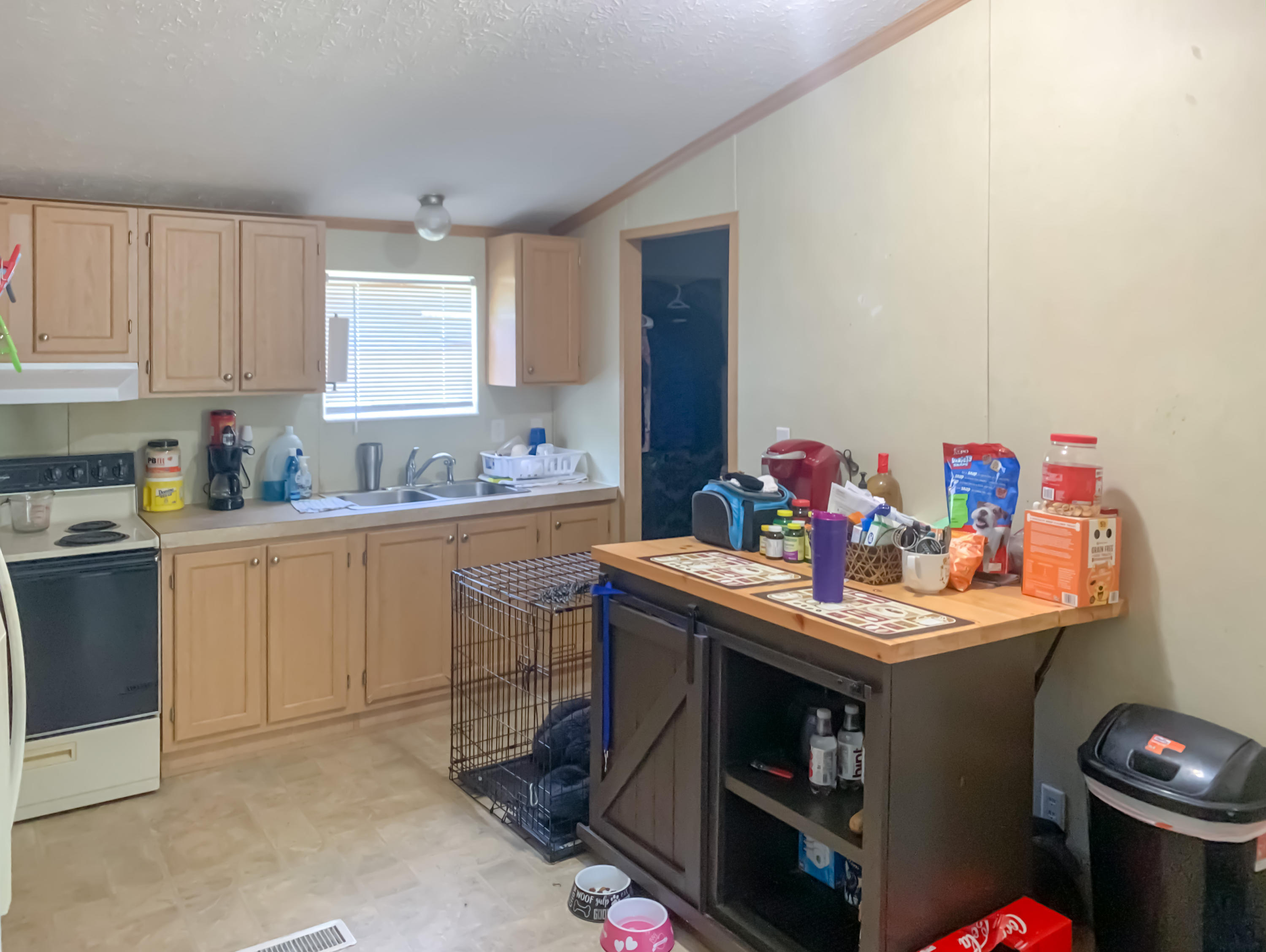 7408 Rising Road Knoxville, TN 37924 - Photo 4 of 6 087FC005-DFC8-4458-B897-629E45B9EAC4