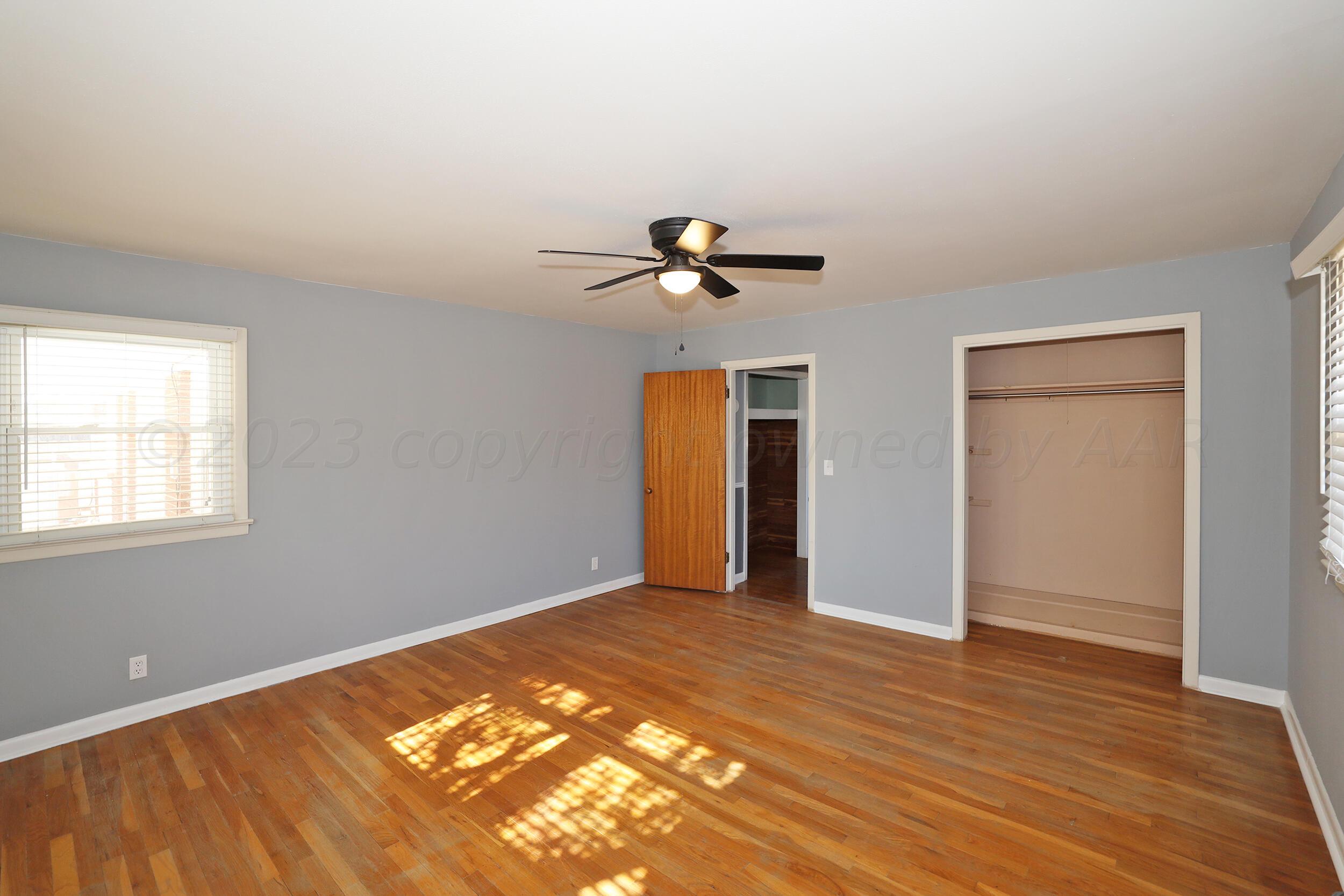 4233 West Farmers Avenue Amarillo, TX 79110 - Photo 21 of 37 2nd Bedroom2