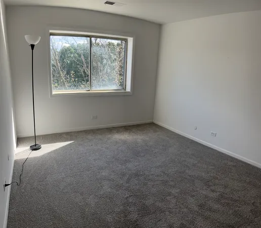 $339,500 | 4940 Foster Street, Unit 202, Skokie, IL 60077