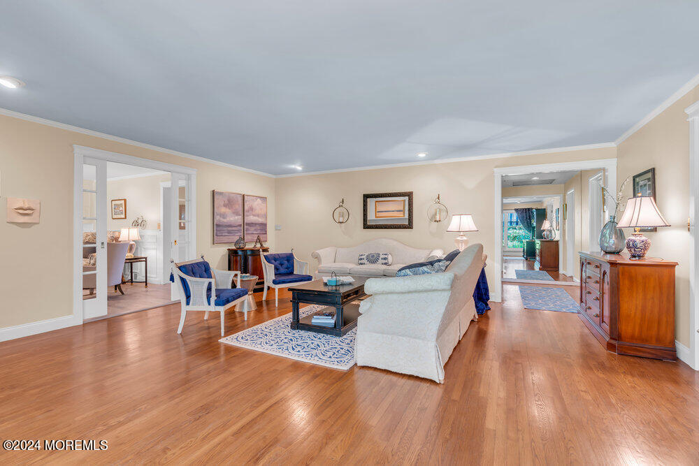 134 Ave Of Two Rivers Rumson, NJ 07760 - Photo 8 of 30 Living Room
