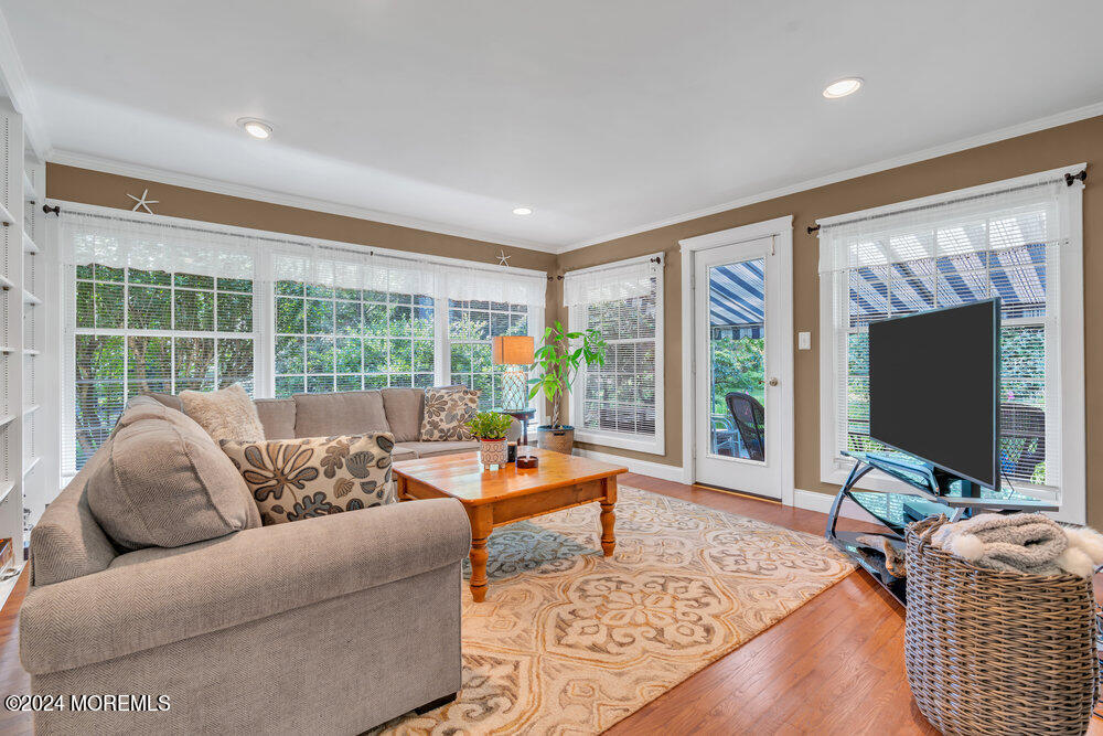 134 Ave Of Two Rivers Rumson, NJ 07760 - Photo 10 of 30 Family Room