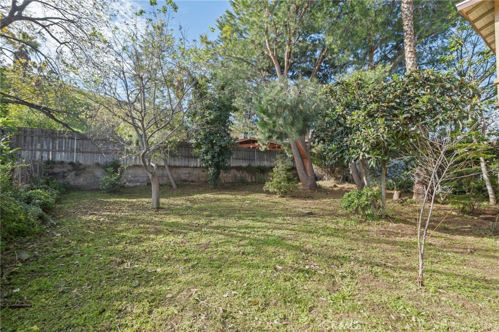 1439 Morgan Road San Bernardino, CA 92405 - Photo 31 of 38