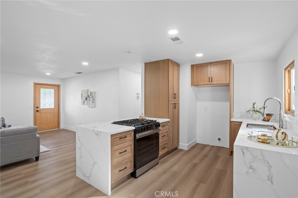 1439 Morgan Road San Bernardino, CA 92405 - Photo 10 of 38