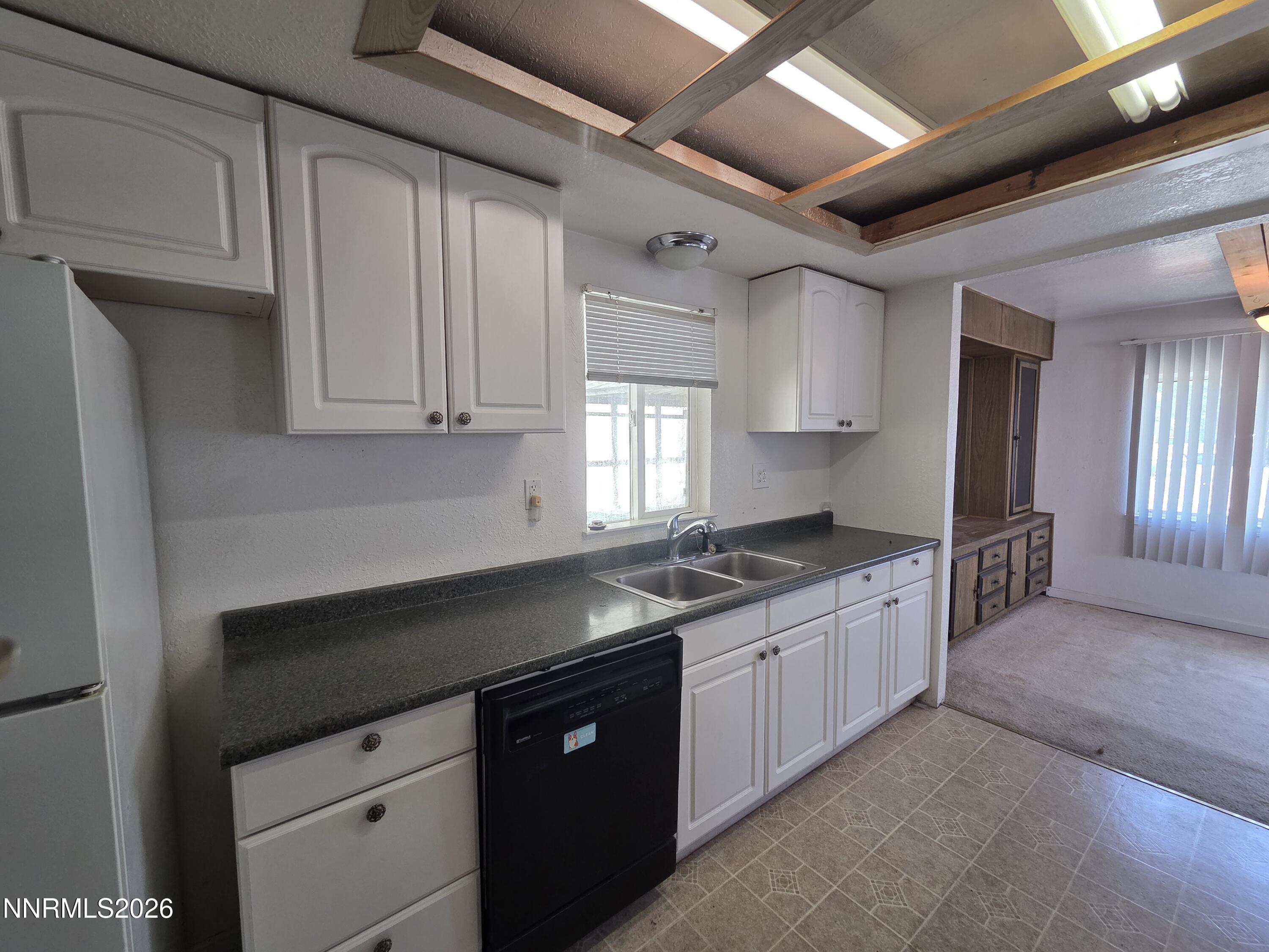 390 Scorpio Circle Reno, NV 89521 - Photo 16 of 39 20260501_124535