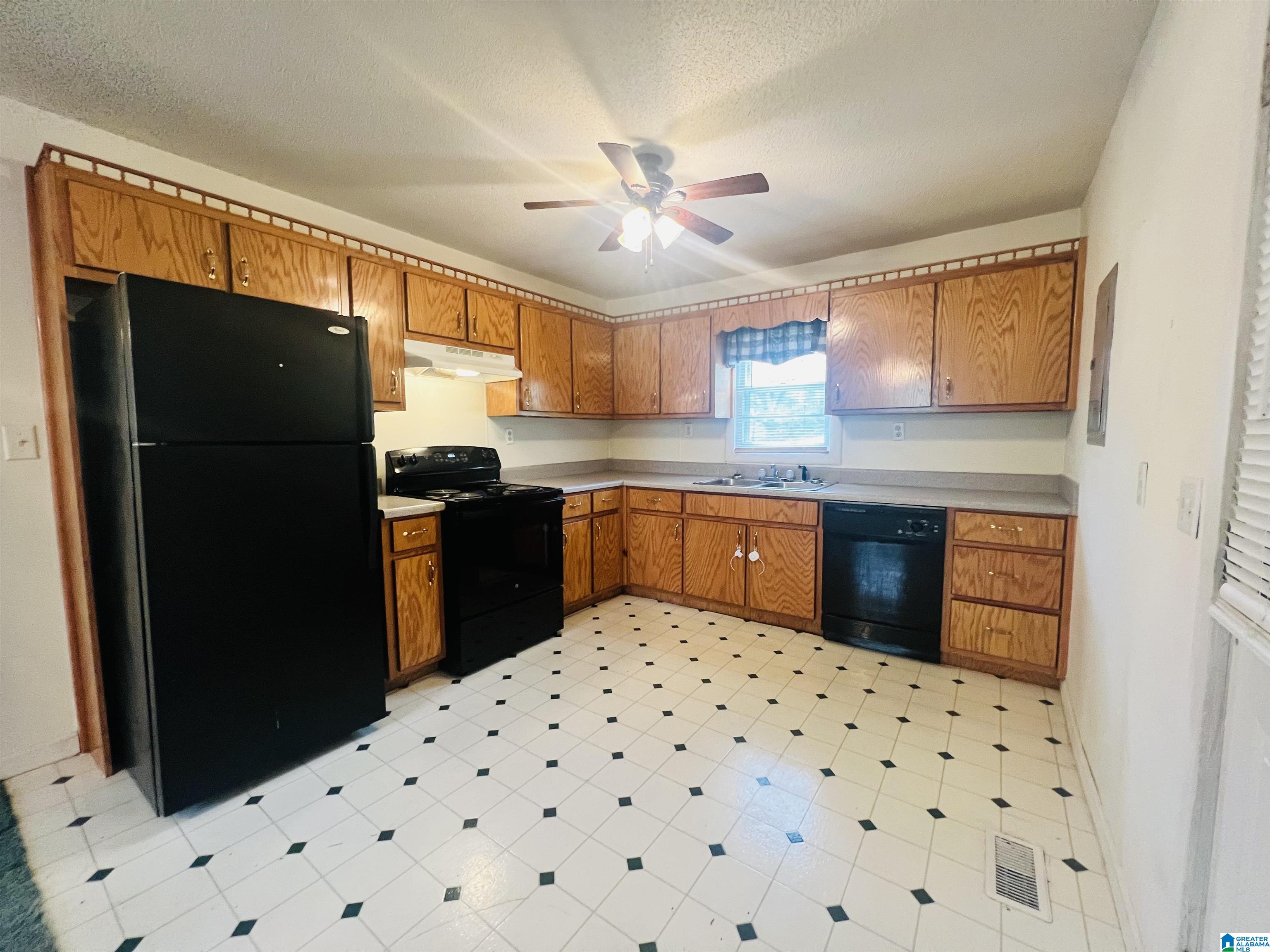 441 Ketchum Road Blountsville, AL 35031 - Photo 3 of 18