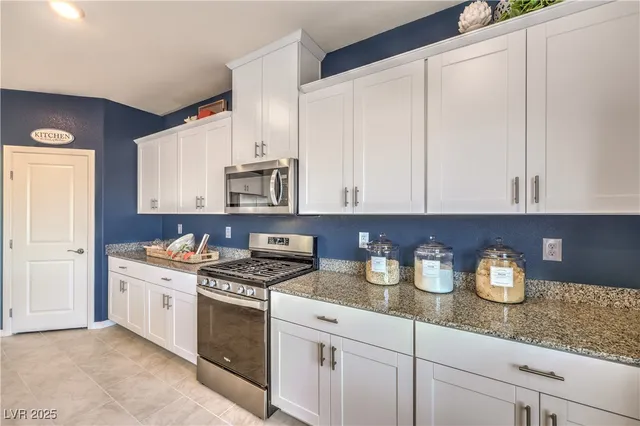 $486,990 | 6049 Sunshine Shores Street, Unit 12, North Las Vegas, NV 89081