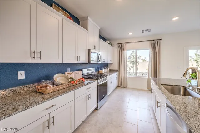 $486,990 | 6049 Sunshine Shores Street, Unit 12, North Las Vegas, NV 89081