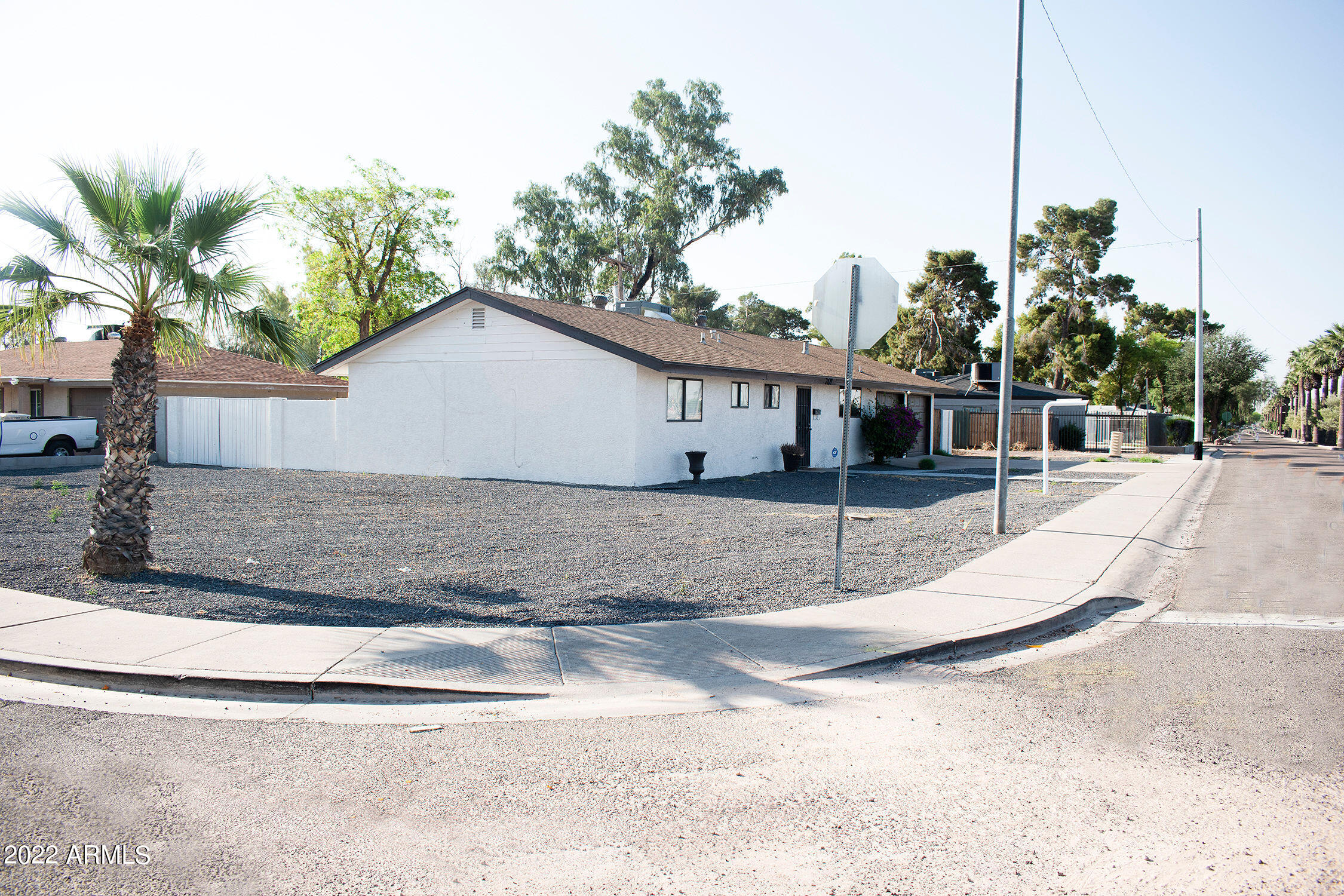 701 North Litchfield Road Goodyear, AZ 85338 - Photo 7 of 32 Realtor8