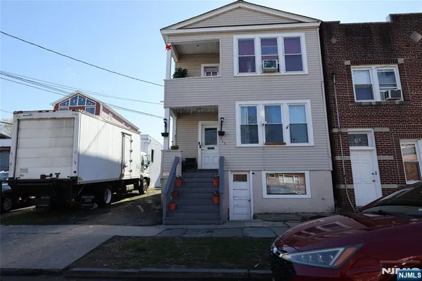 $529,000 | 617 North 8th Street, Newark, NJ 07107
