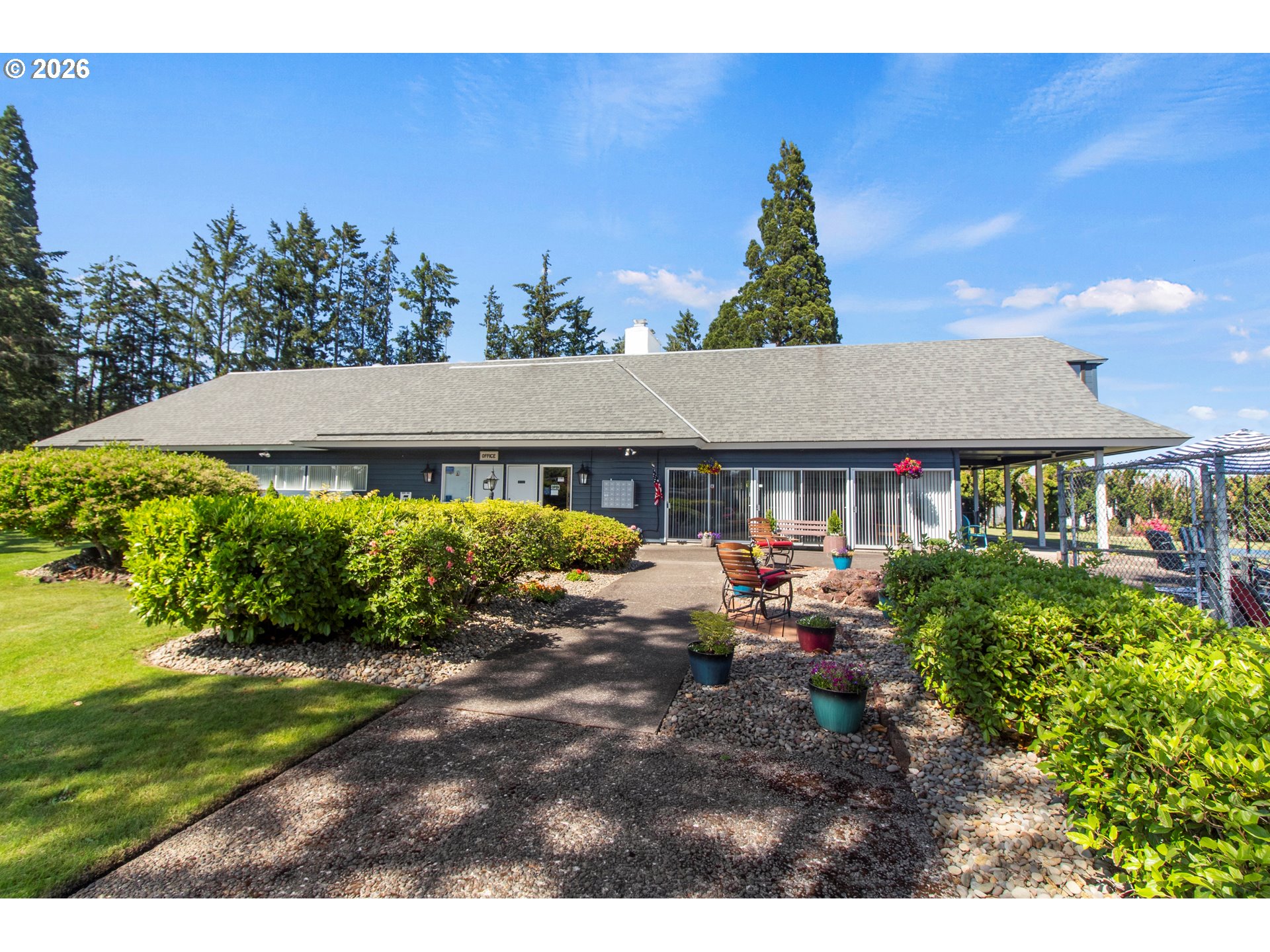 205 South 54th Street, Unit 12 Springfield, OR 97478 - Photo 23 of 31 Exterior