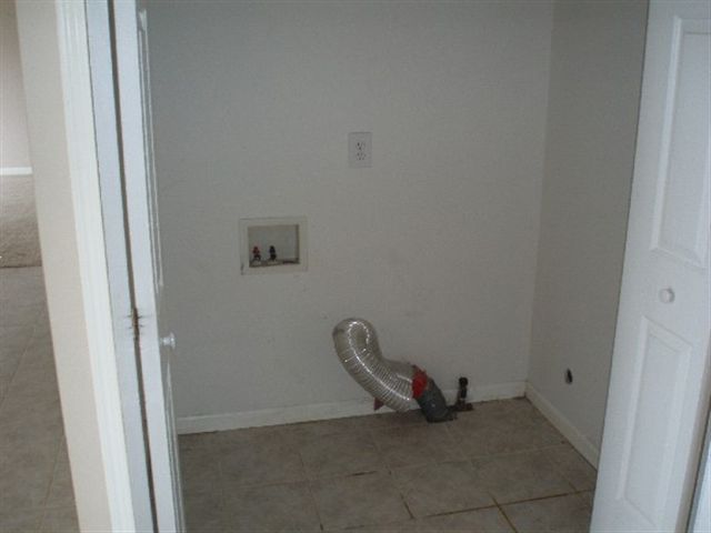 7271 Bluebill Road Algonac, MI 48001 - Photo 15 of 30 31054441-14.JPG