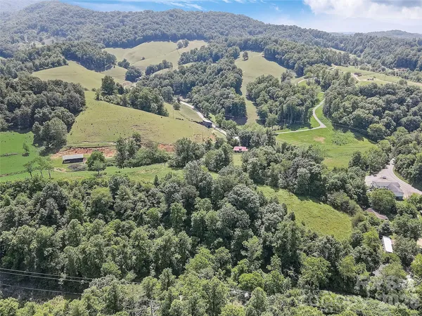 $480,000 | 1820 Grapevine Road, Marshall, NC 28753