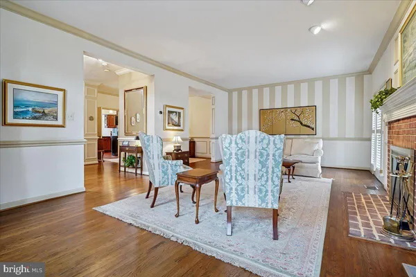 $850,000 | 10243 Aspen Willow Drive, Fairfax, VA 22032