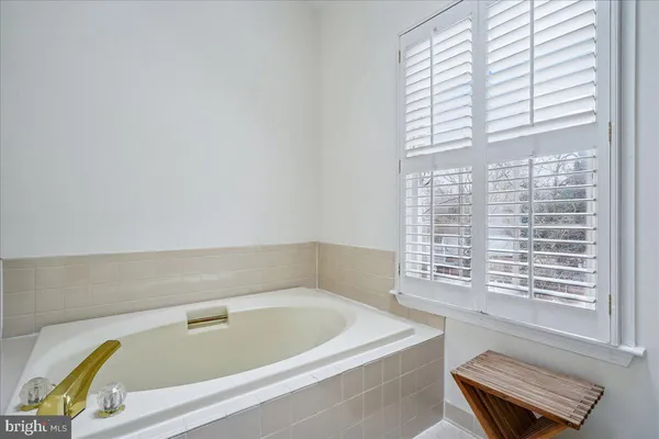 $850,000 | 10243 Aspen Willow Drive, Fairfax, VA 22032
