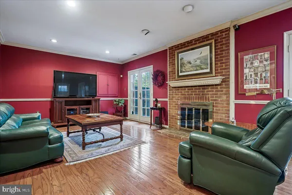 $850,000 | 10243 Aspen Willow Drive, Fairfax, VA 22032