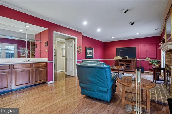 $850,000 | 10243 Aspen Willow Drive, Fairfax, VA 22032