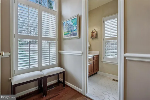 $850,000 | 10243 Aspen Willow Drive, Fairfax, VA 22032