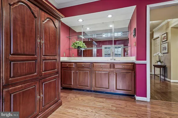 $850,000 | 10243 Aspen Willow Drive, Fairfax, VA 22032
