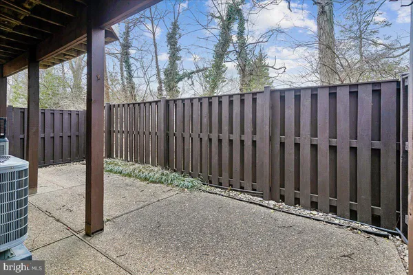 $850,000 | 10243 Aspen Willow Drive, Fairfax, VA 22032
