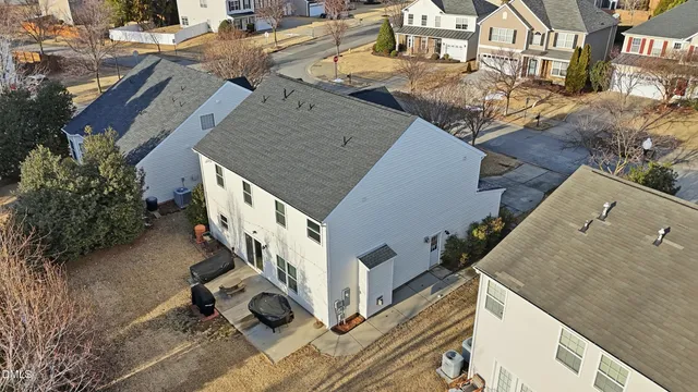 $500,000 | 304 Wellspring Drive, Holly Springs, NC 27540