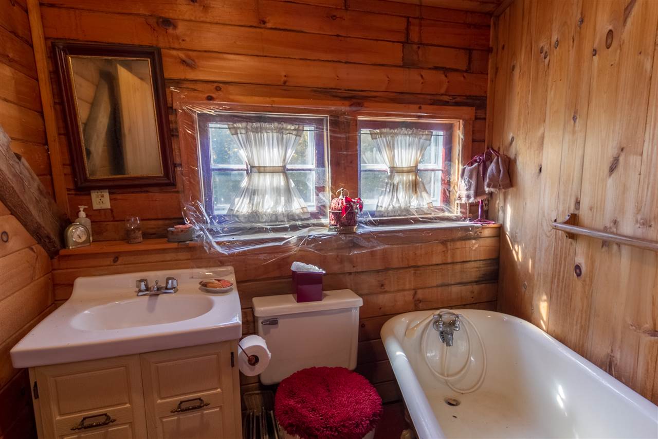 103 Cheever Road Dorchester, NH 03266 - Photo 12 of 16