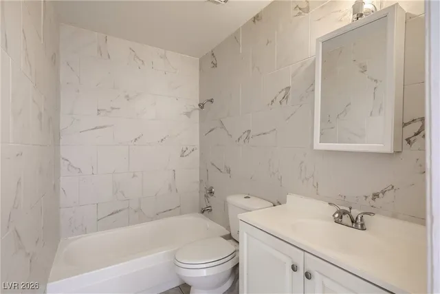 $965 | 716 Pensacola Lane, Unit 3, Las Vegas, NV 89106