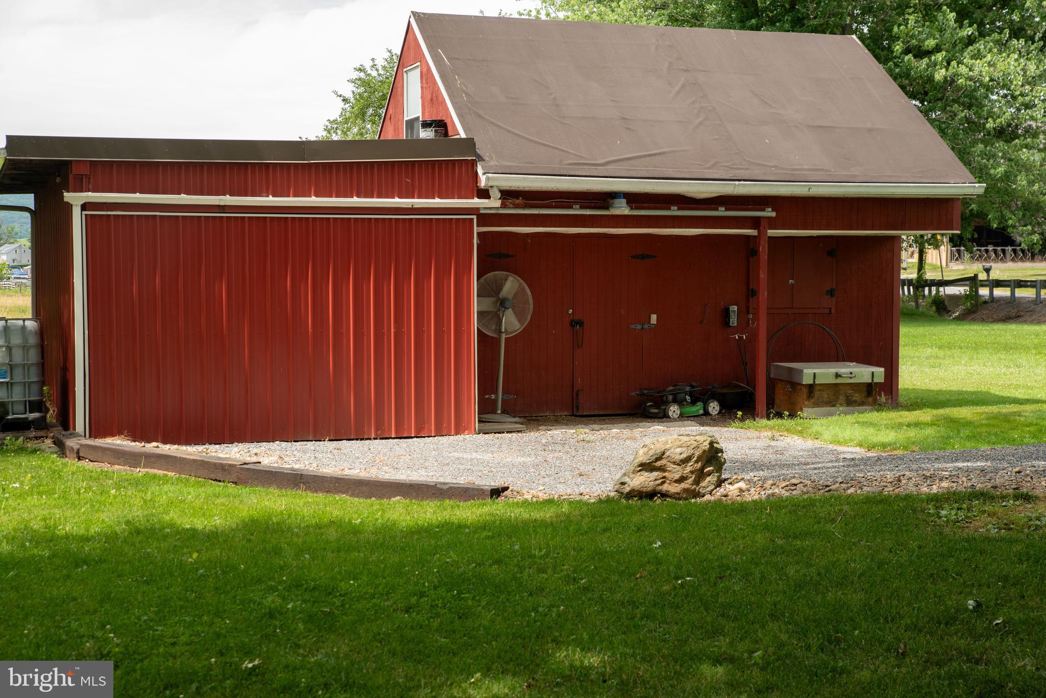 1848 Smith Station Road Spring Grove, PA 17362 - Photo 31 of 33