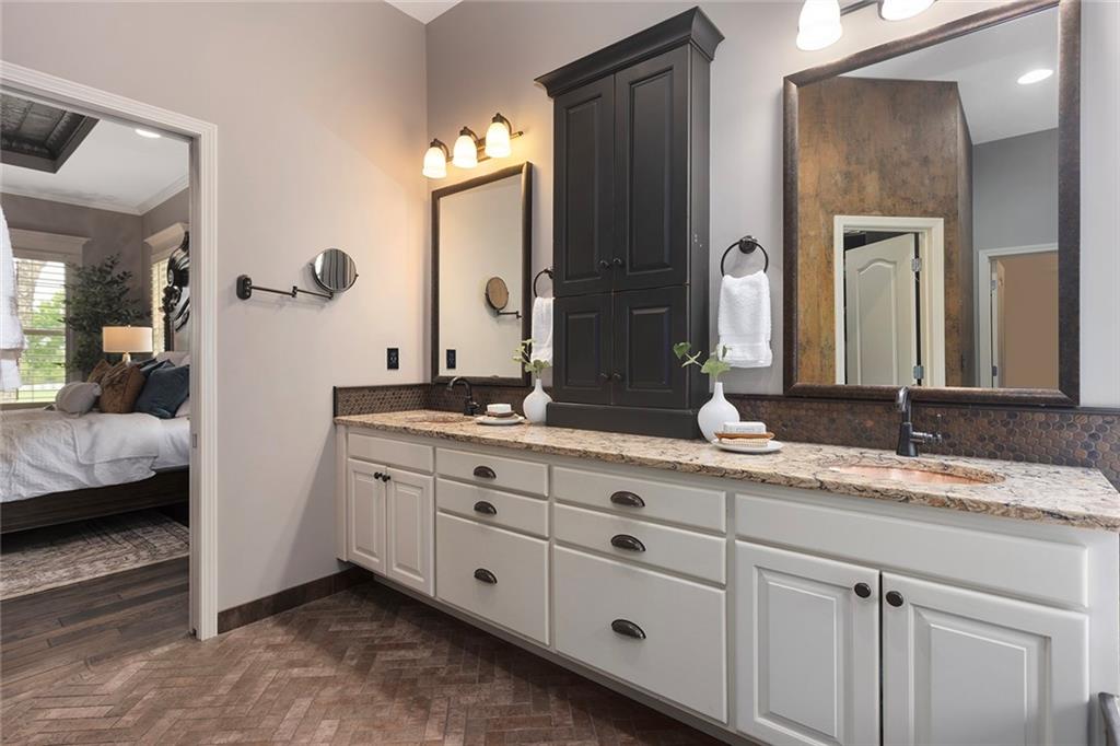 8611 South Stillhouse Road Oak Grove, MO 64075 - Photo 48 of 92