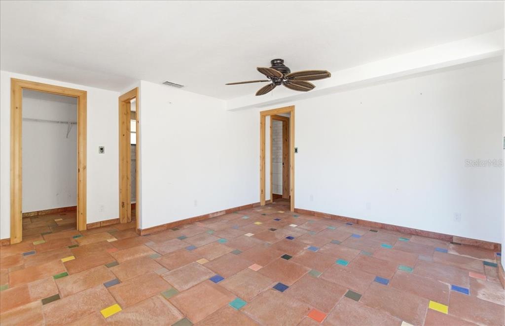 834 Jungle Queen Way Longboat Key, FL 34228 - Photo 39 of 52